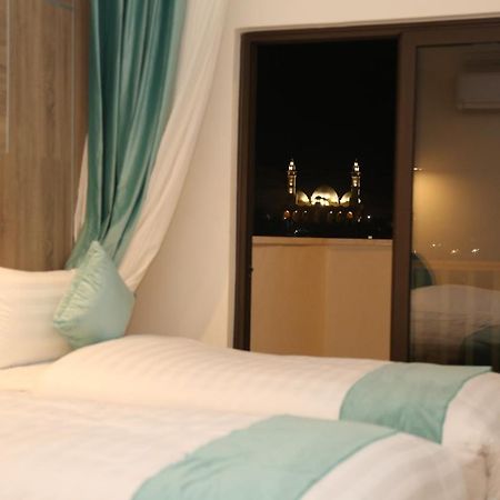 Turquoise Hotel Aqaba Exterior photo